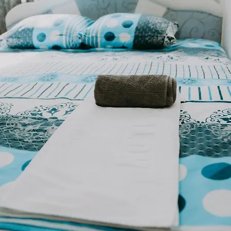 Bulevar - Cozy One-bedroom شقة سراييفو