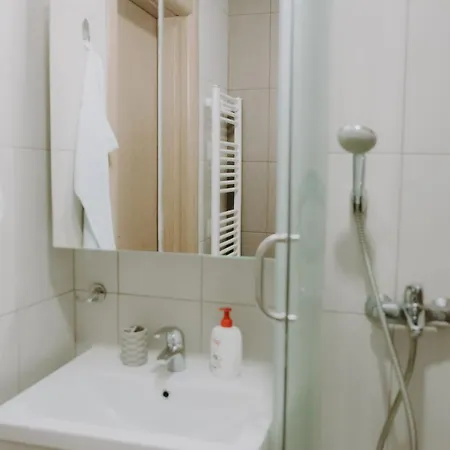 شقة Bulevar - Cozy One-bedroom