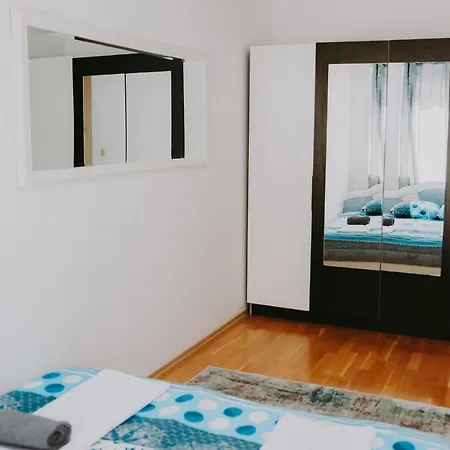 Bulevar - Cozy One-bedroom